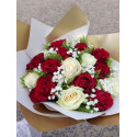 Red and white assortment 50 cm (17 stems)