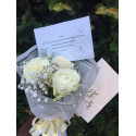 Petit bouquet blanc avec feuillage 50 cm (03 tiges) + carte message